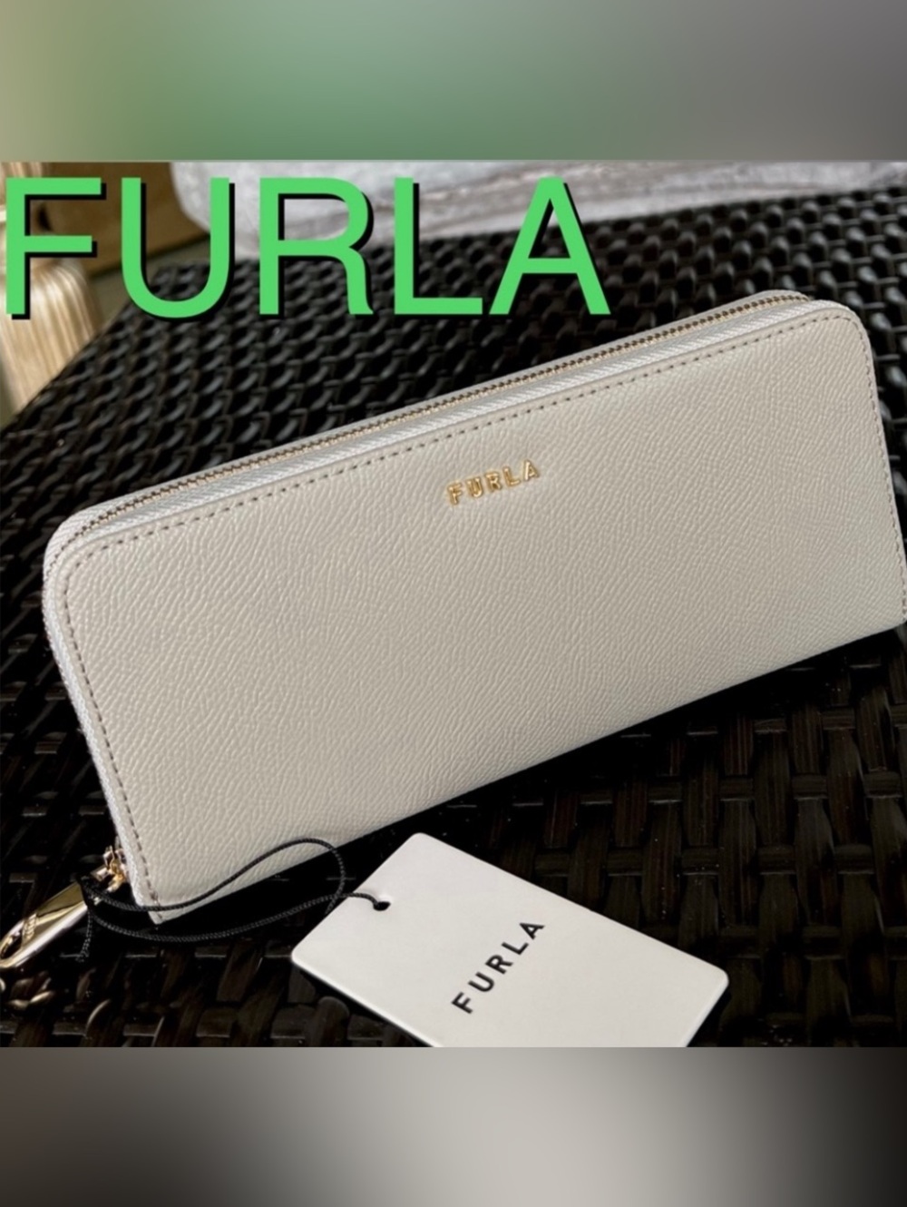 FURLA Classic Zip Around Leather Continental Wallet